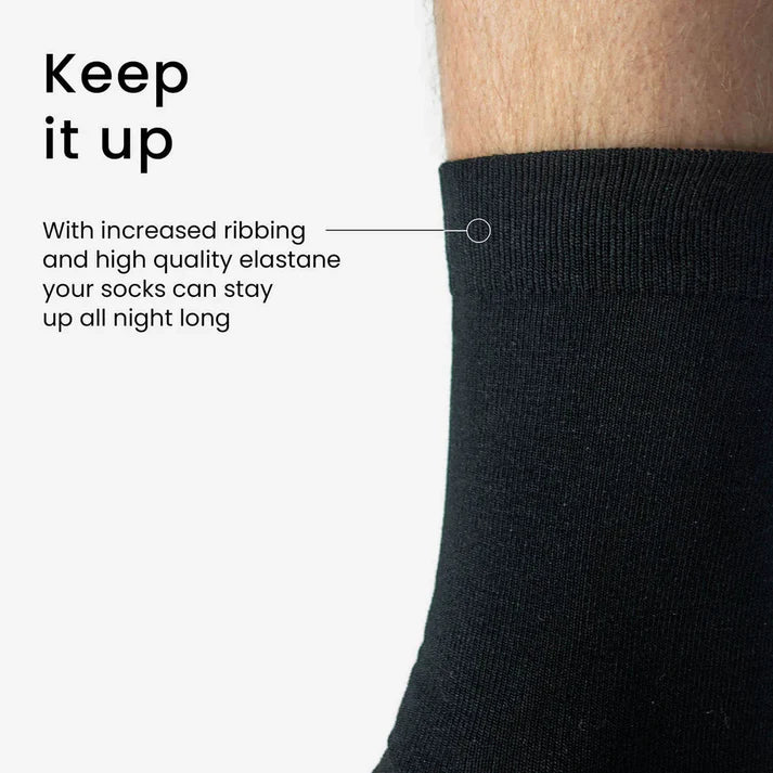 2 Plain Black Full-Length Socks Unisex